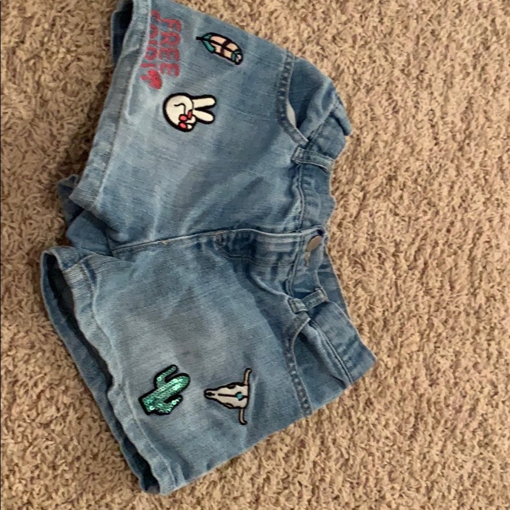 Girls shorts with cute sewed up in prints